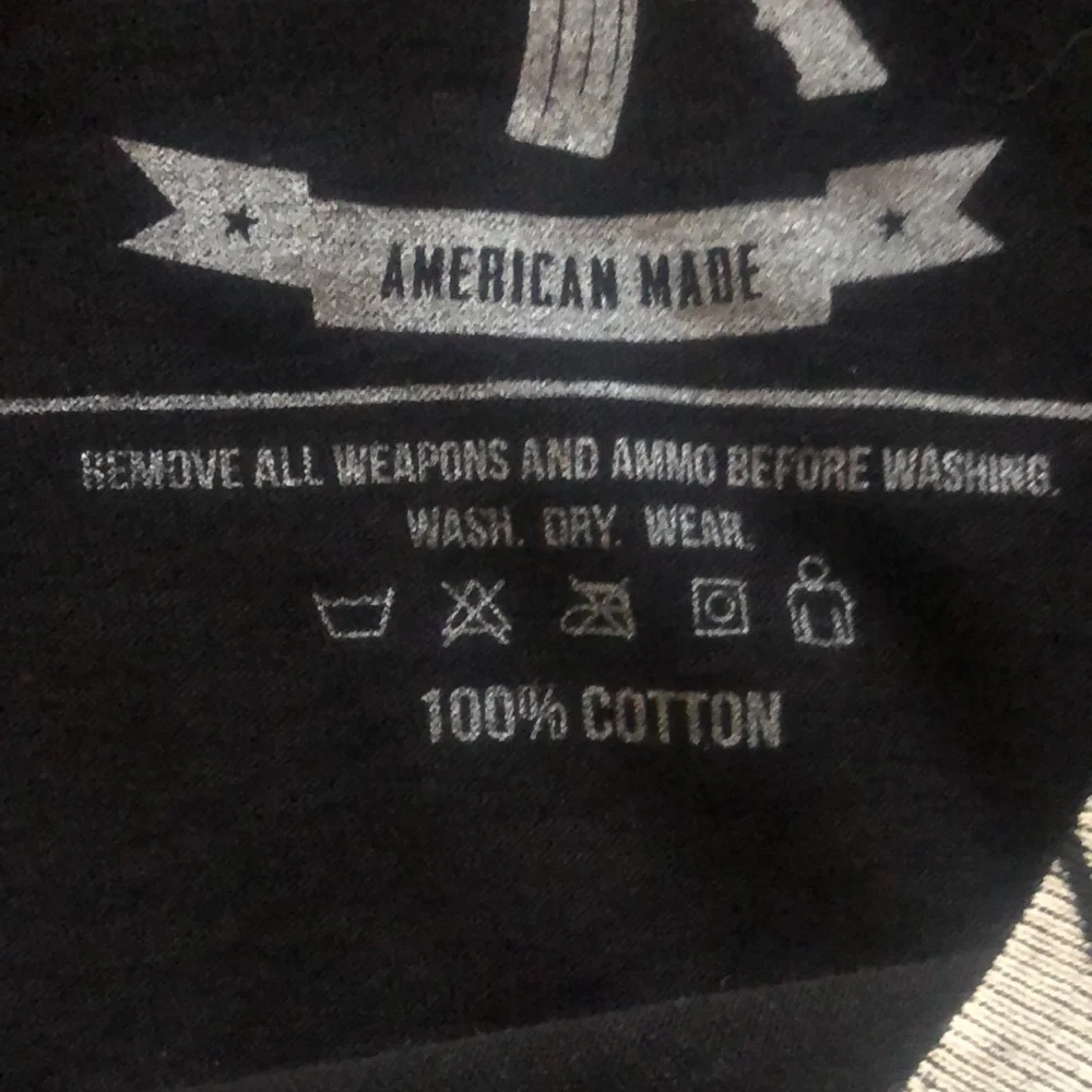 Brother and arms black and white flag tee shirt size XL - Picture 6 of 7